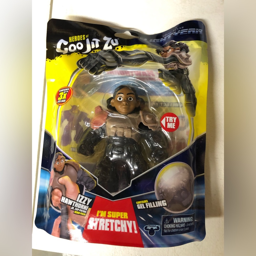 Heroes of Goo Jit Zu Disney Pixar Izzy Hawthorne JR. Zap Patrol Hero.